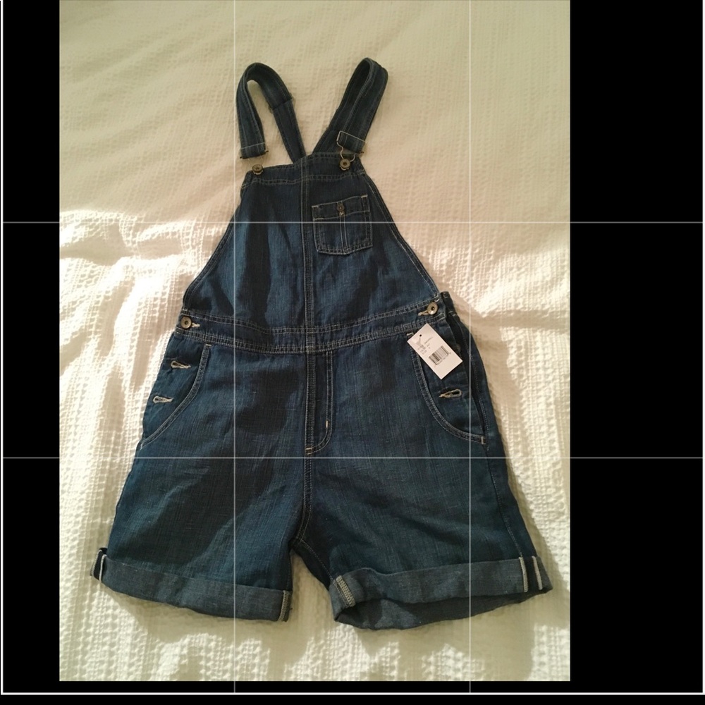 Denim Shorts Overalls NWT. Fit like a medium